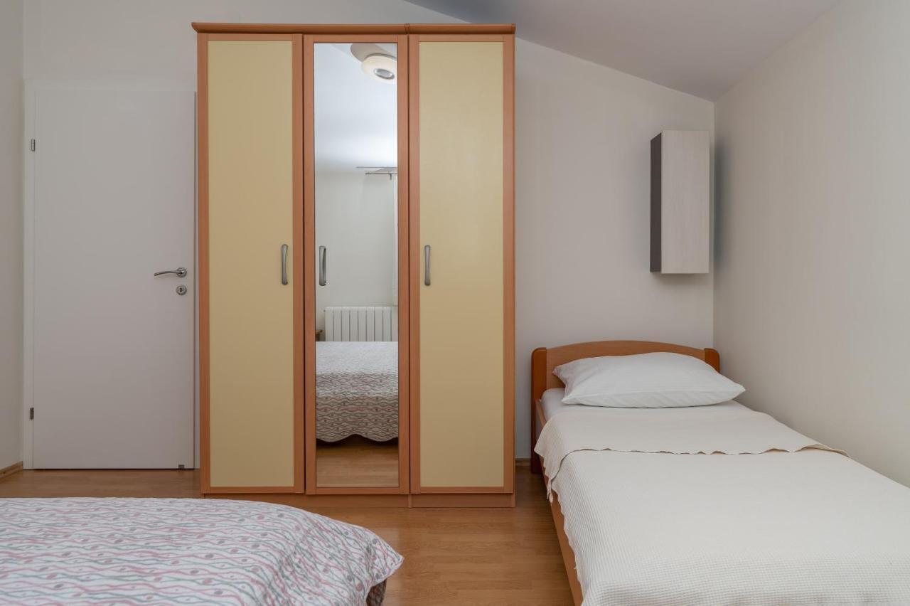 Apartman Marin Макарска Екстериор снимка